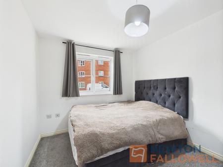 2 bedroom Flat for sale in Windrush Close, Walsall, WS3