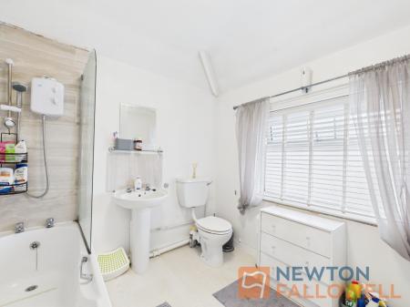 2 bedroom Semi-detached house for sale in Oakwood Road, Walsall, WS3