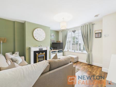 2 bedroom Semi-detached house for sale in Oakwood Road, Walsall, WS3