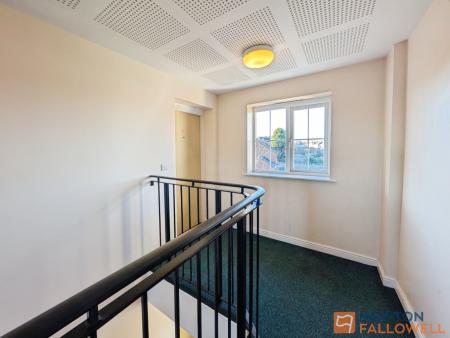 2 bedroom Flat to let in Walker Road, Blakenall Heath, WS3