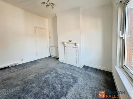 3 bedroom Terraced House to let in Westbourne Street, Butts, Walsall, WS4
