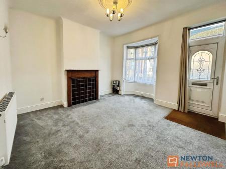 3 bedroom Terraced House to let in Westbourne Street, Butts, Walsall, WS4