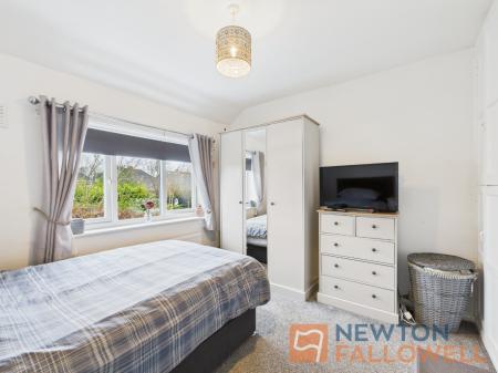 2 bedroom Semi-detached house for sale in Thornley Close, Wolverhampton, WV11