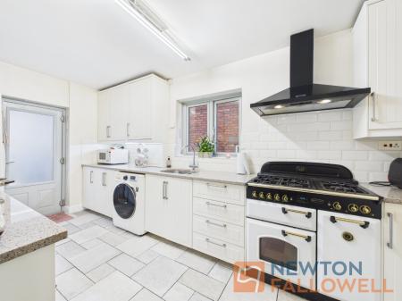 3 bedroom Semi-detached house for sale in Well Lane, Walsall, WS3