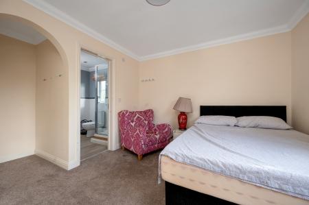 7 bedroom Detached house for sale in Arbroath Gardens, Orton Northgate, Peterborough, PE2