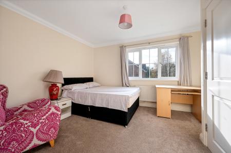 7 bedroom Detached house for sale in Arbroath Gardens, Orton Northgate, Peterborough, PE2