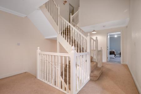 7 bedroom Detached house for sale in Arbroath Gardens, Orton Northgate, Peterborough, PE2