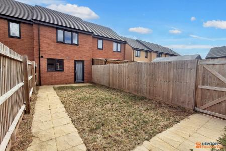2 bedroom Terraced House for sale in Arkwright Way, Gunthorpe, Peterborough, PE4