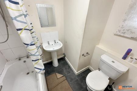 6 bedroom Terraced House for sale in Bringhurst, Orton Goldhay, Peterborough, PE2