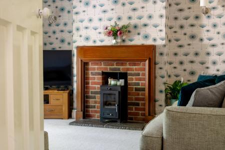 5 bedroom Semi-detached house for sale in Broadway Gardens, Peterborough, PE1