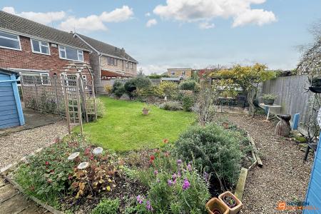 4 bedroom Detached house for sale in Canterbury Road, Werrington Village, Peterborough, PE4