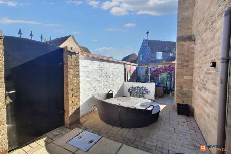 4 bedroom Detached house for sale in Chatsfield, Werrington, Peterborough, PE4