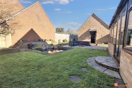 4 bedroom Detached house for sale in Chatsfield, Werrington, Peterborough, PE4