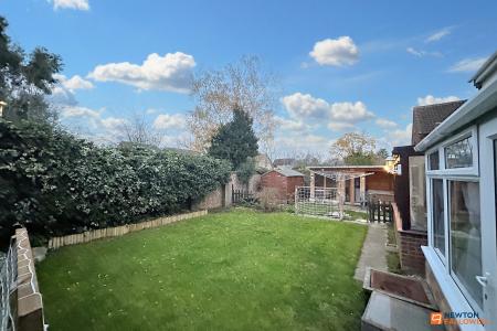 3 bedroom Detached house for sale in Chatsfield, Werrington, Peterborough, PE4