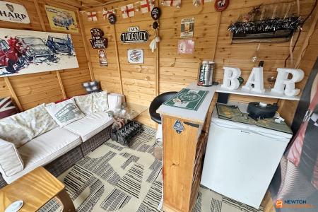 3 bedroom Detached house for sale in Chatsfield, Werrington, Peterborough, PE4