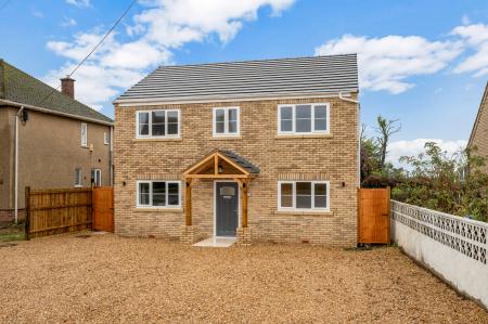 Coates Road, Eastrea, Whittlesey, PE7