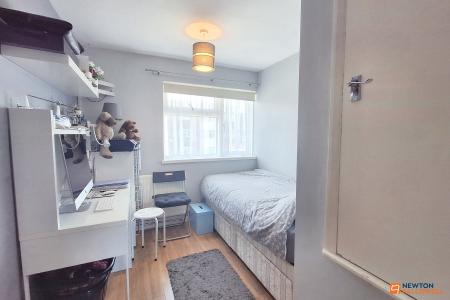 3 bedroom Semi-detached house for sale in Donaldson Drive, Peterborough, PE4