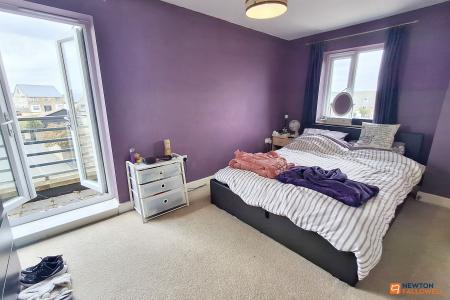 3 bedroom Town house for sale in Farrow Avenue, Hampton Vale, Peterborough, PE7
