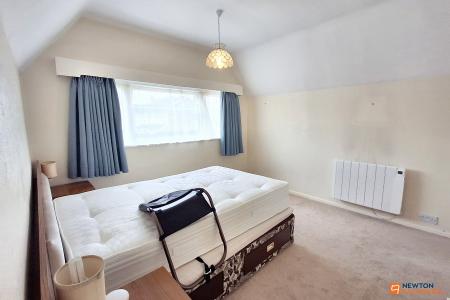 3 bedroom Semi-detached house for sale in Hall Lane, Werrington Village, Peterborough, PE4