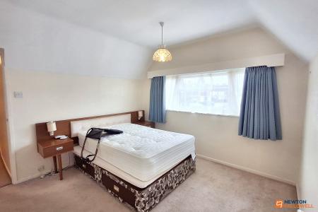 3 bedroom Semi-detached house for sale in Hall Lane, Werrington Village, Peterborough, PE4