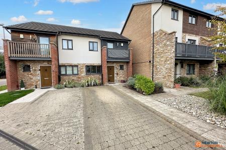 2 bedroom Semi-detached house for sale in Hawksbill Way, Peterborough, PE2