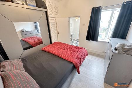 2 bedroom Terraced House for sale in High Street, Fletton, Peterborough, PE2