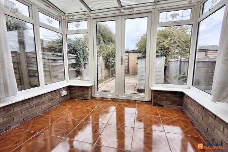 1 bedroom Terraced House for sale in Lombardy Drive, Dogsthorpe, Peterborough, PE1