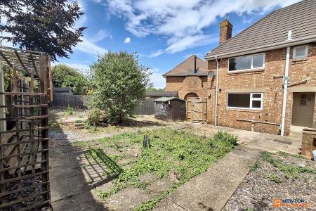 3 bedroom Semi-detached house for sale in Luddington Road, Walton, Peterborough, PE4