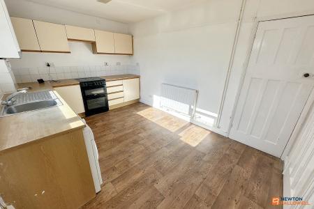 3 bedroom Semi-detached house for sale in Luddington Road, Walton, Peterborough, PE4