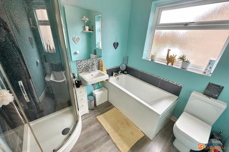 3 bedroom Semi-detached house for sale in Paston Ridings, Paston, Peterborough, PE4