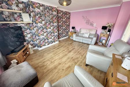 3 bedroom Semi-detached house for sale in Paston Ridings, Paston, Peterborough, PE4