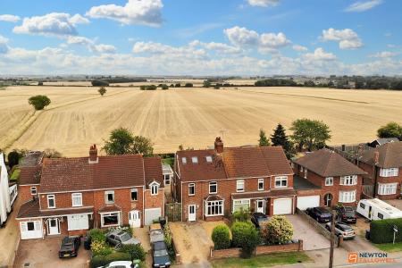 Peterborough Road, Farcet, Peterborough, PE7