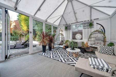 4 bedroom Detached house for sale in The Lawns, Walton, Peterborough, PE4