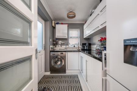 4 bedroom Detached house for sale in The Lawns, Walton, Peterborough, PE4