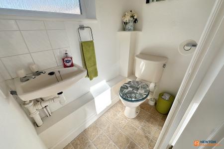 3 bedroom Semi-detached house for sale in Westbrook Park Road, Woodston, Peterborough, PE2