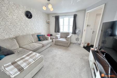 2 bedroom End of terrace house for sale in Western Avenue, Dogsthorpe, Peterborough, PE1