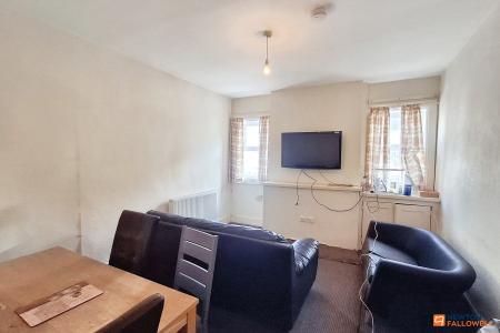 6 bedroom Terraced House for sale in Whitsed Street, Peterborough, PE1