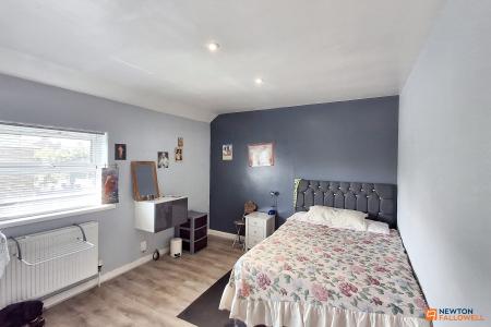 3 bedroom Terraced House for sale in Wootton Avenue, Fletton, Peterborough, PE2