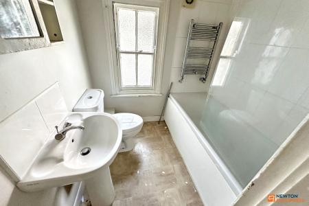 3 bedroom Terraced House for sale in Mountsteven Avenue, Walton, Peterborough, PE4