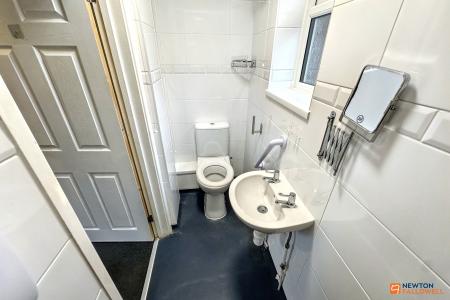 3 bedroom Semi-detached house for sale in Lindsey Close, Walton, Peterborough, PE4