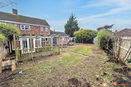 3 bedroom Semi-detached house for sale in Lindsey Close, Walton, Peterborough, PE4