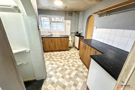 3 bedroom Semi-detached house for sale in Lindsey Close, Walton, Peterborough, PE4