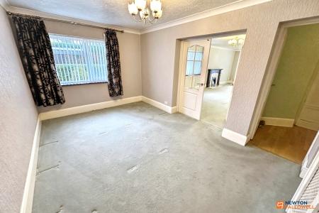 3 bedroom Detached bungalow for sale in Gunthorpe Road, Gunthorpe, Peterborough, PE4