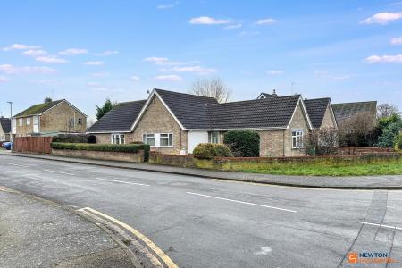 3 bedroom Detached bungalow for sale in Gunthorpe Road, Gunthorpe, Peterborough, PE4