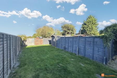 2 bedroom Semi-detached house for sale in Chiltern Rise, Gunthorpe, Peterborough, PE4