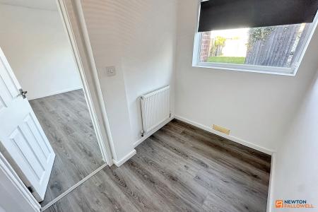 2 bedroom Semi-detached house for sale in Chiltern Rise, Gunthorpe, Peterborough, PE4