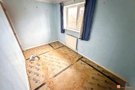 2 bedroom Semi-detached house for sale in Wycliffe Grove, Werrington, Peterborough, PE4