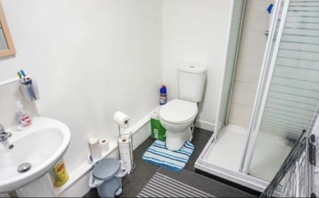 5 bedroom Block of Apartments for sale in 1 South Parade, Thorne, DN8