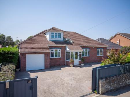 5 bedroom Bungalow for sale in Goose Lane, Wickersley, Rotherham, S66