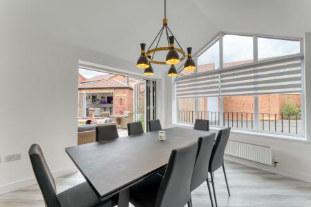 4 bedroom Detached house for sale in Harlequin Drive, Worksop, S81